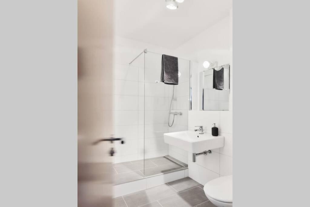 Criston Apartments - Calm Cityhome M Τούμπινγκεν Εξωτερικό φωτογραφία